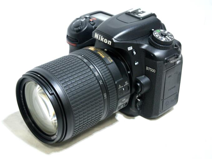 D7500 18-140 VR レンズキット 中古価格比較 - 価格.com