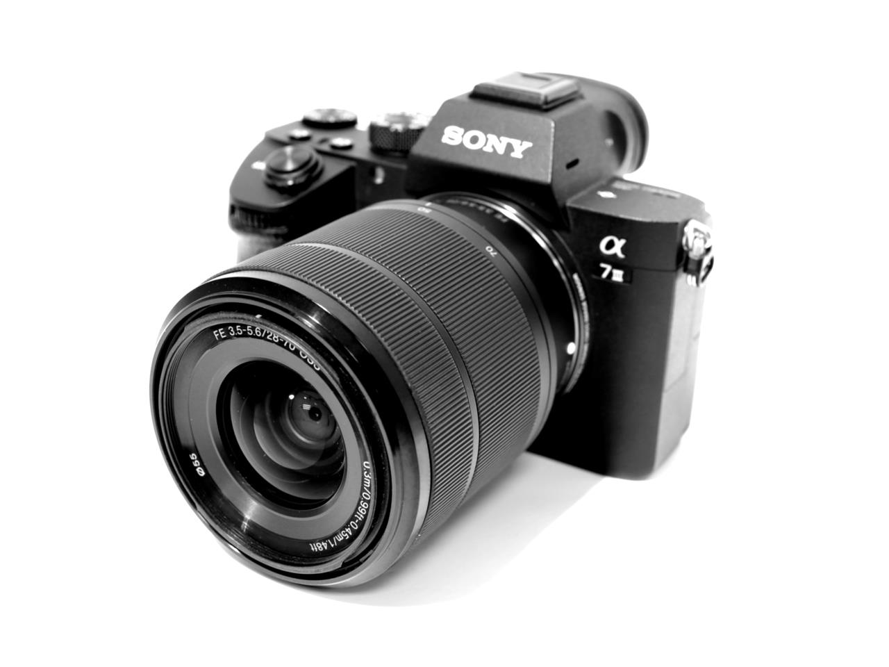 α7 III ILCE-7M3K ズームレンズキット 中古価格比較 - 価格.com