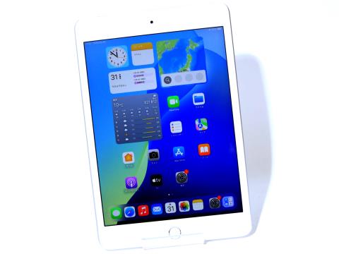 iPadmini 7.9インチ なかっ 第5世代[256GB] Wi-Fiモデル シルバー【安… iPad | ホットセール